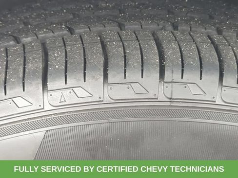 Used 2025 Chrysler Pacifica Limited FWD image 19