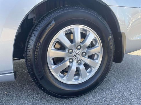 Used 2010 Honda Odyssey EX-L image 33