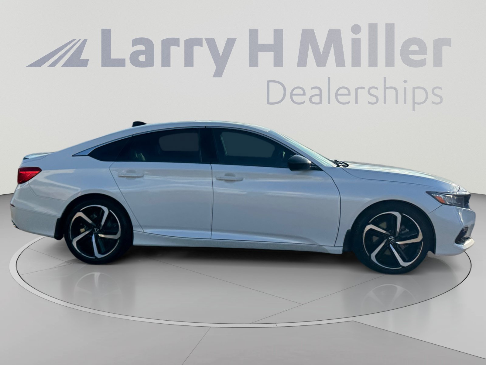 Used 2022 Honda Accord Sport image 6