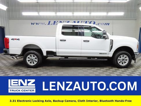 Used 2024 Ford F250 XLT AWD/4WD image 1