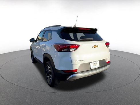 Used 2025 Chevrolet TrailBlazer LT image 11