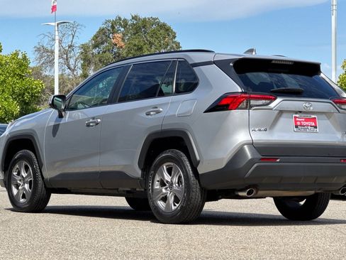 Used 2025 Toyota RAV4 XLE AWD/4WD image 3
