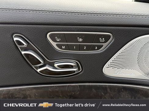 Used 2018 Mercedes-Benz S 560 Sedan image 26