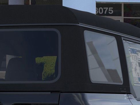 Used 2025 Ford Bronco Big Bend image 25