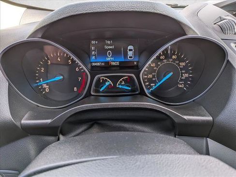 Used 2018 Ford Escape S image 12