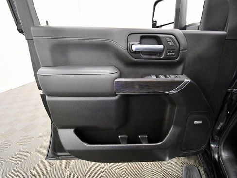 Used 2023 Chevrolet Silverado 2500 LTZ w/ LTZ Premium Package image 13