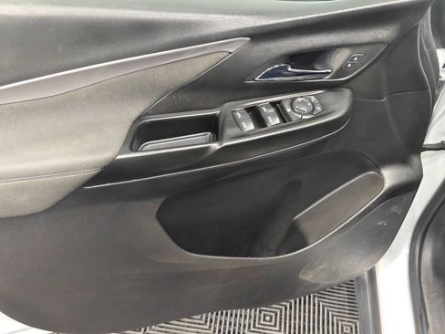 Used 2023 Chevrolet Bolt LT w/ Driver Confidence Package FWD image 45