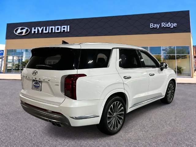 Used 2024 Hyundai Palisade Calligraphy AWD/4WD image 4