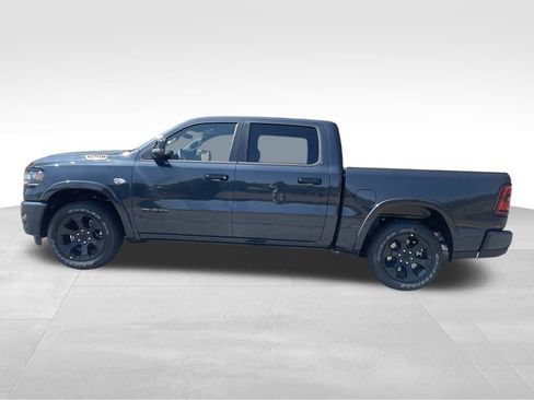 New 2026 RAM 1500 4x4 Crew Cab image 8