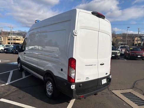 Used 2023 Ford Transit 250 148 High Roof AWD image 5