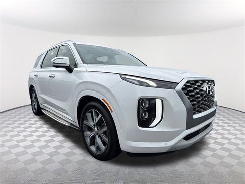 Used 2021 Hyundai Palisade Limited image 3