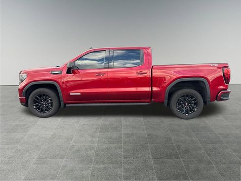 Used 2023 GMC Sierra 1500 Elevation image 2