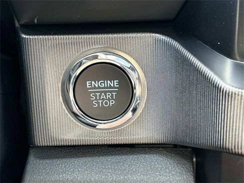 New 2026 Ford F350 Platinum w/ Tremor Off-Road Package image 31