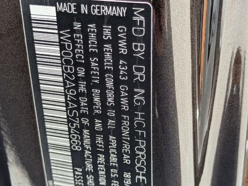 Used 2010 Porsche 911 Carrera 4S image 31