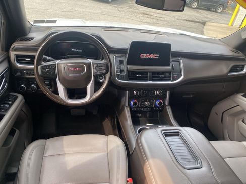 Certified 2022 GMC Yukon SLT w/ Max Trailering Package AWD/4WD image 30