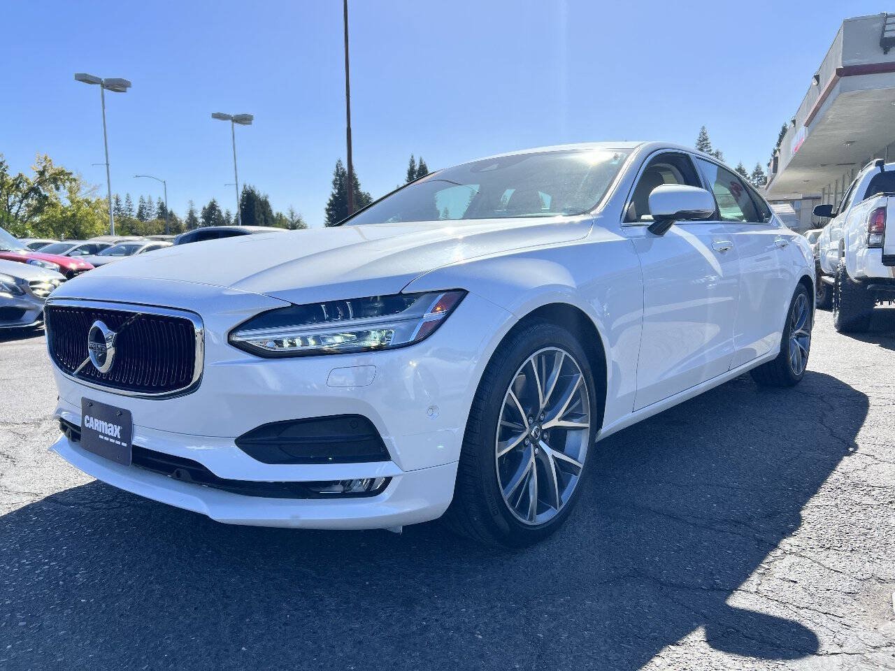 Used 2018 Volvo S90 T6 Momentum w/ Convenience Package AWD/4WD image 4