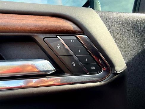 Used 2024 GMC Sierra 2500 Denali Ultimate image 28