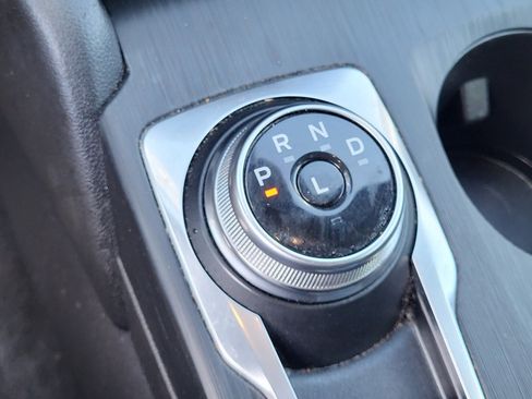 Certified 2025 Ford Escape ST-Line FWD image 26