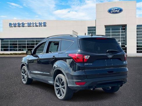 Used 2019 Ford Escape SE AWD/4WD image 5