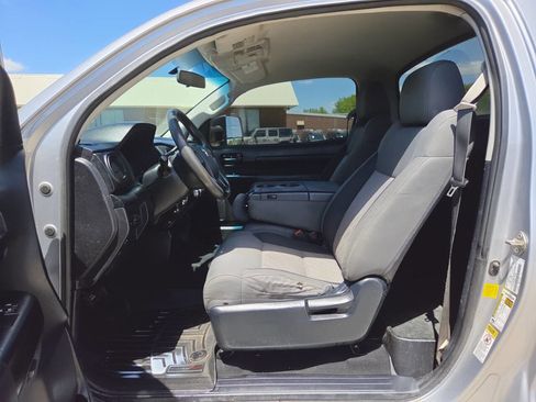 Used 2015 Toyota Tundra SR RWD image 16