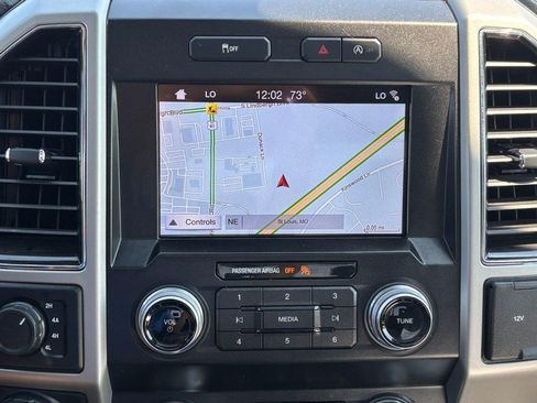 Used 2019 Ford F150 Lariat w/ Equipment Group 502A Luxury AWD/4WD image 22