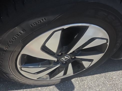 Used 2016 Honda CR-V Touring image 20