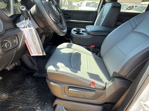 New 2026 RAM 5500 Tradesman w/ Chrome Appearance Group image 16