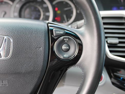 Used 2016 Honda Accord EX-L image 23