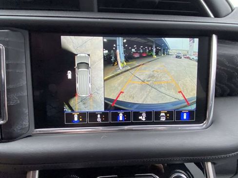 Used 2022 GMC Yukon Denali image 19