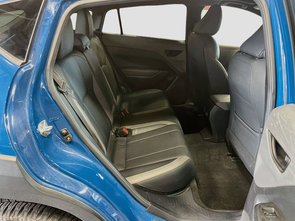 Used 2024 Subaru Crosstrek 2.5i Wilderness w/ Crosstrek Mirror Package AWD/4WD image 27