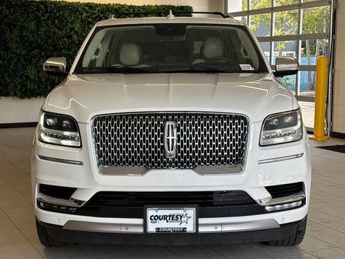 Certified 2021 Lincoln Navigator L Black Label w/ Cargo Convenience Package image 9