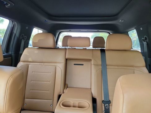 Used 2024 Hyundai Santa Fe Limited FWD image 35