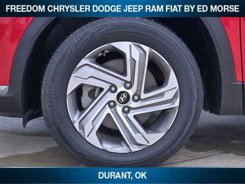 Used 2023 Hyundai Santa Fe SEL FWD image 7