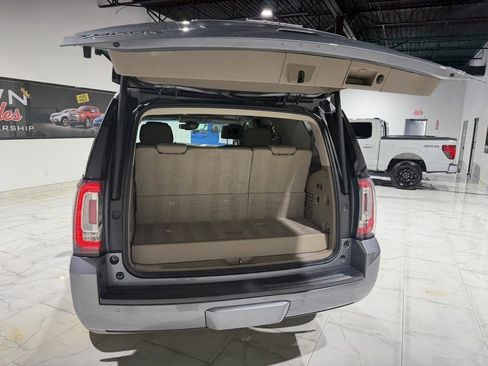 Used 2019 GMC Yukon SLT w/ Open Road Package RWD image 13