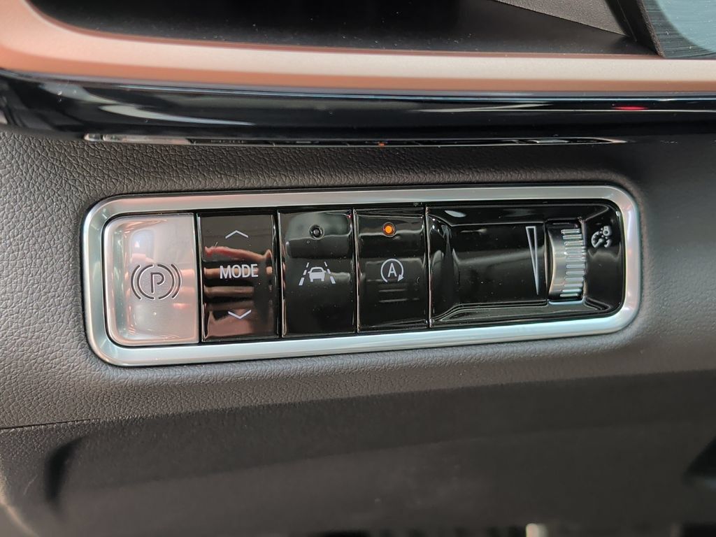 New 2026 Buick Envision Sport Touring AWD/4WD image 19