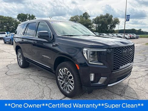 Used 2023 GMC Yukon Denali Ultimate w/ LPO, Floor Liner Package AWD/4WD image 3