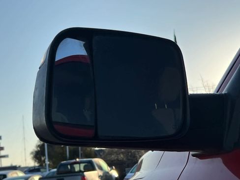 Used 2013 RAM 2500 SLT image 18