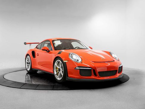 Used 2016 Porsche 911 GT3 RS RWD image 9