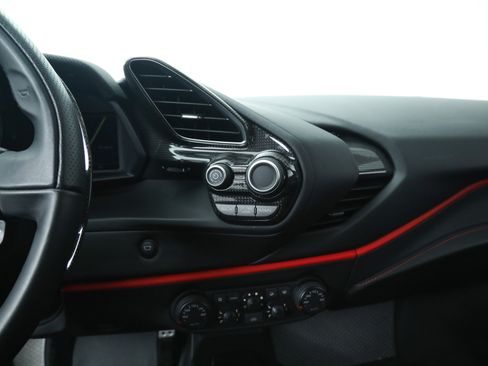 Certified 2019 Ferrari 488 Pista Coupe image 31