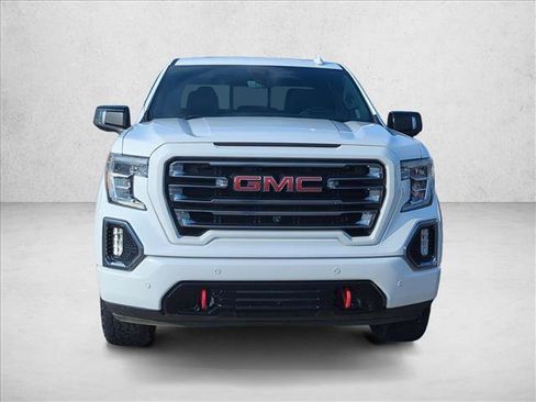 Used 2020 GMC Sierra 1500 AT4 w/ Off-Road Performance Package image 2