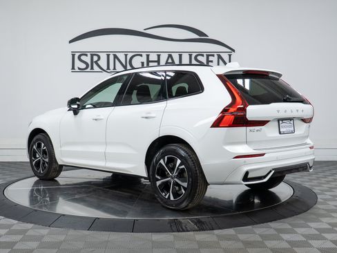 New 2026 Volvo XC60 B5 Core w/ Climate Package AWD/4WD image 7