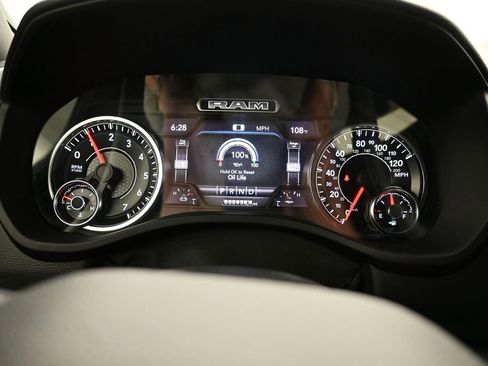 Used 2021 RAM 1500 Big Horn image 15