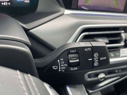 Used 2019 BMW X5 xDrive40i w/ Premium Package 2 image 25