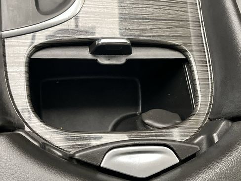 Used 2017 Buick Envision Premium w/ Driver Confidence Package image 22