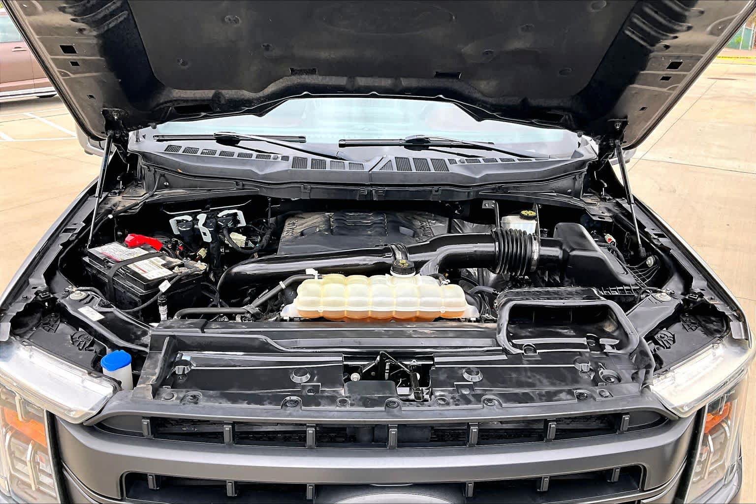Used 2021 Ford F150 Lariat AWD/4WD image 32