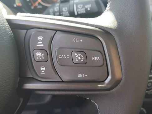 New 2026 Jeep Wrangler Unlimited Rubicon w/ Safety Group image 31