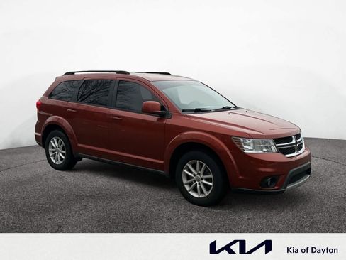 Used 2013 Dodge Journey SXT w/ Flexible Seating Group image 7