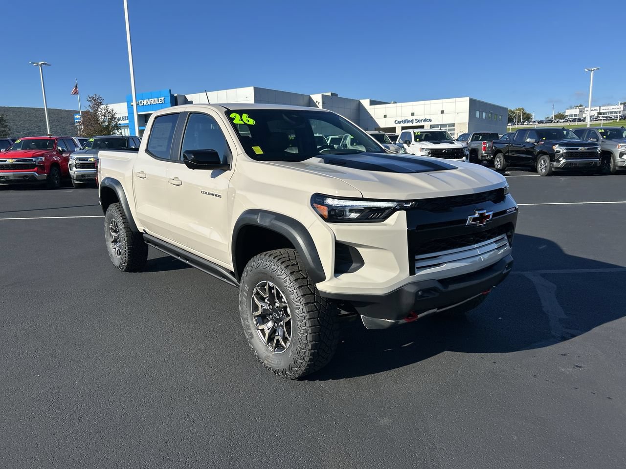 New 2026 Chevrolet Colorado ZR2 w/ Technology Package AWD/4WD image 1