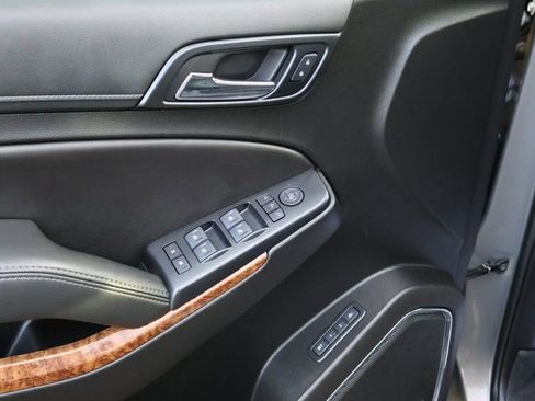 Used 2018 Chevrolet Tahoe Premier image 25