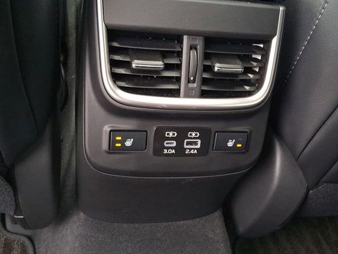Certified 2025 Subaru Outback Limited AWD/4WD image 12